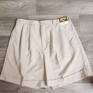 Vintage‎ WEEKENDER Cream Travel Shorts Size 12 Microfiber Relaxed Classic Style